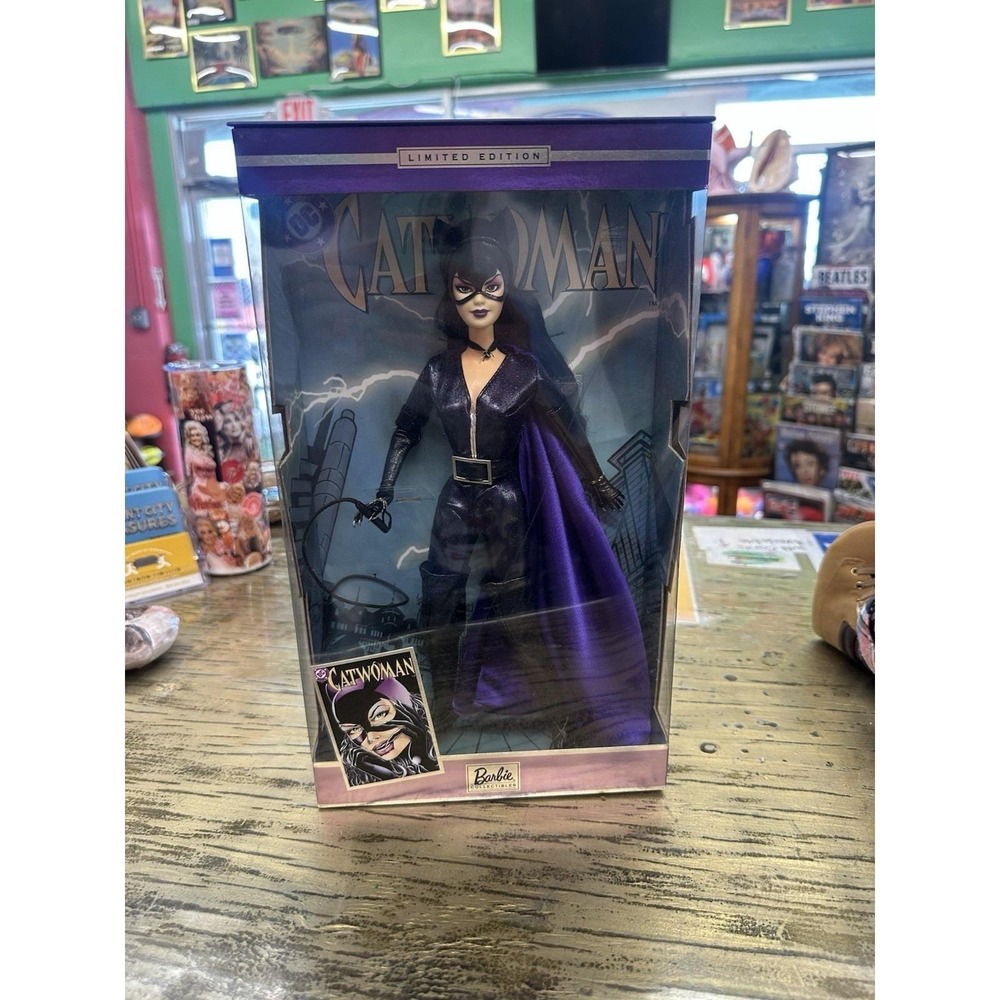 Barbie as Catwoman Limited Edition Doll DC Comics 2003 Mattel B3450